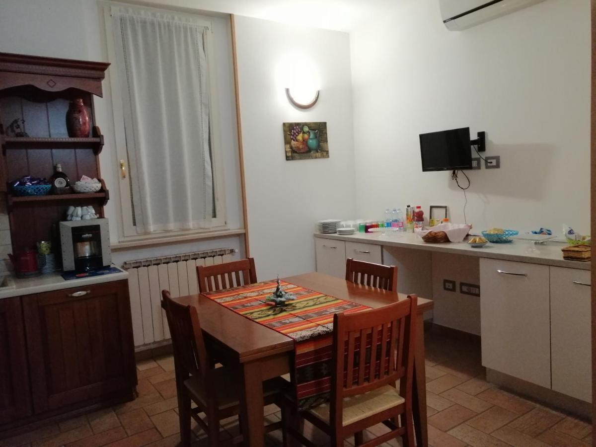 La Casa Della Nonna Bed & Breakfast Brisighella Dış mekan fotoğraf